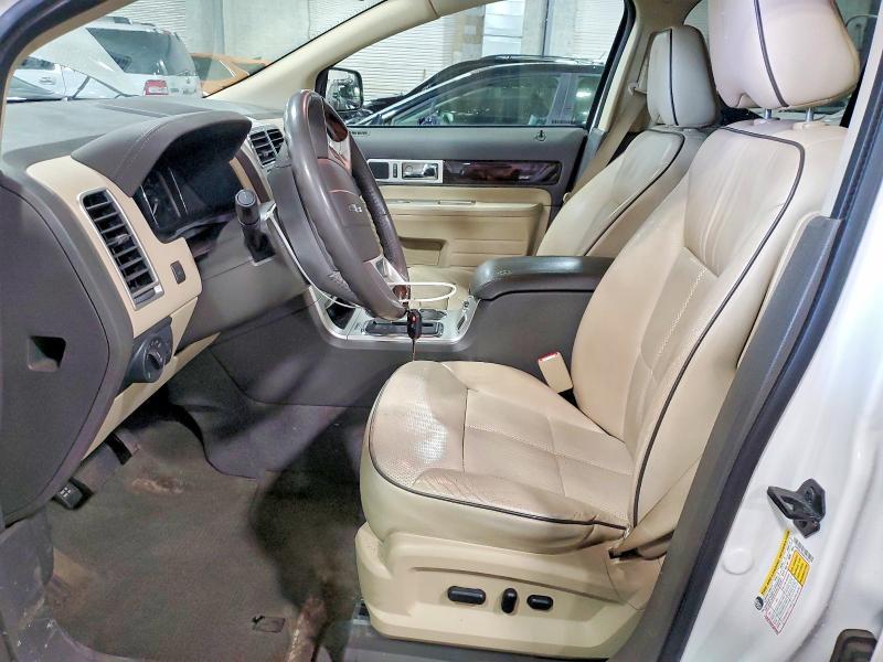 2010 Lincoln Townhouse MKX