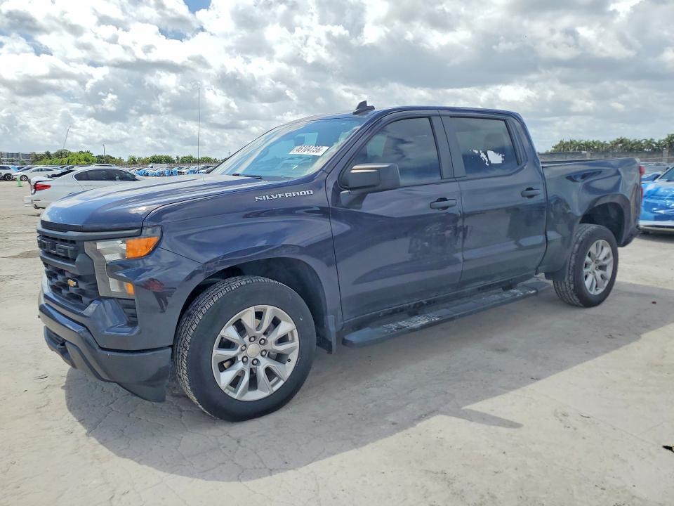 2023 Chevrolet Silverado C1500 Custom