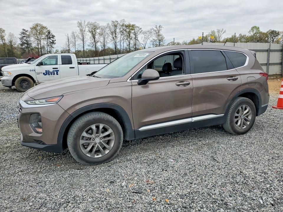 2019 Hyundai Santa fe se