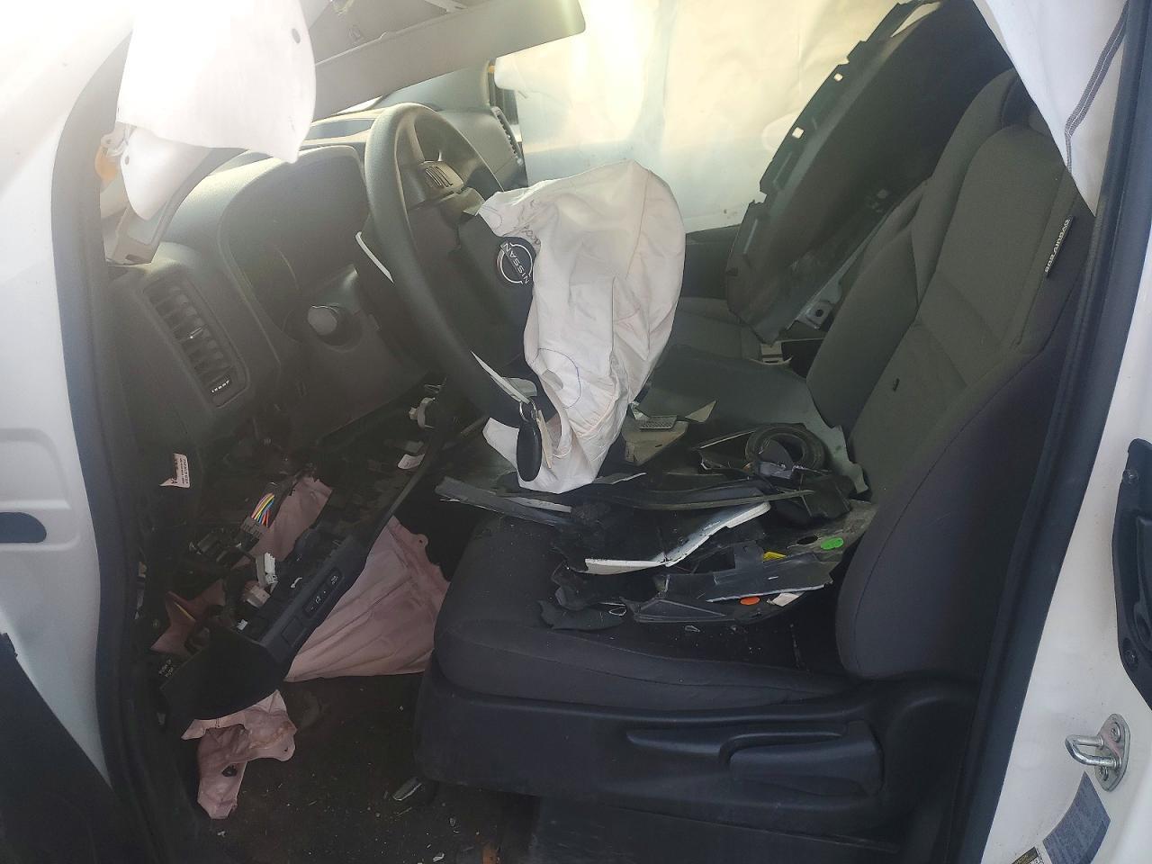 2024 Nissan Frontier S