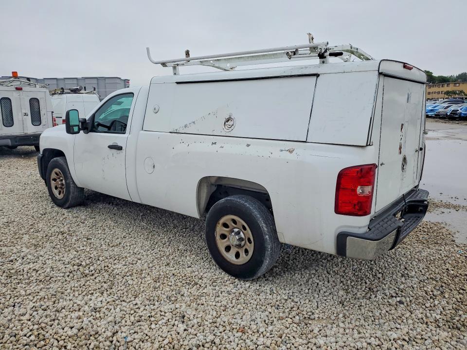 2013 Chev 1500 4X2 / Pickup