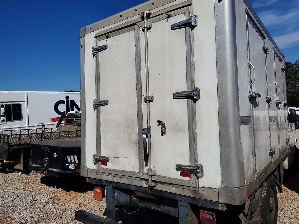 2017 Chevrolet Express Refrigerated BOX Truck