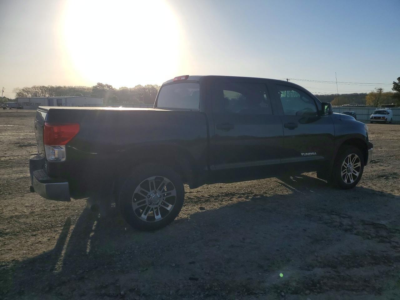 2013 Toyota Tundra Grade