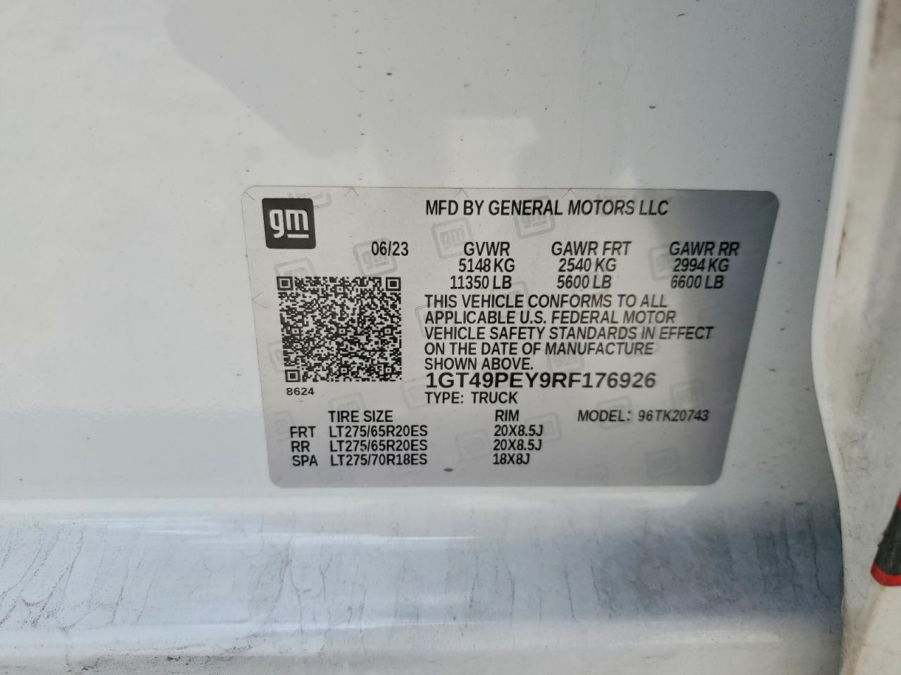 2024 GMC Sierra K2500 AT4