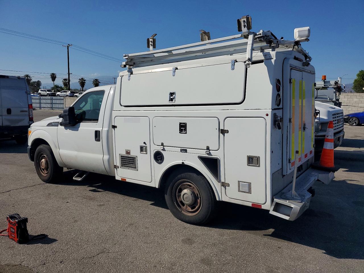 2013 Ford F350 CNG 2X4