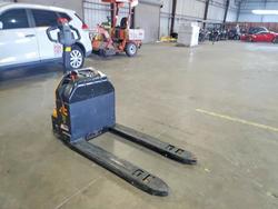 Vehiculos salvage en venta de Copart Jacksonville, FL: 2024 Big Joe 2024 Uriw Pallet Jack-Pallet Jack