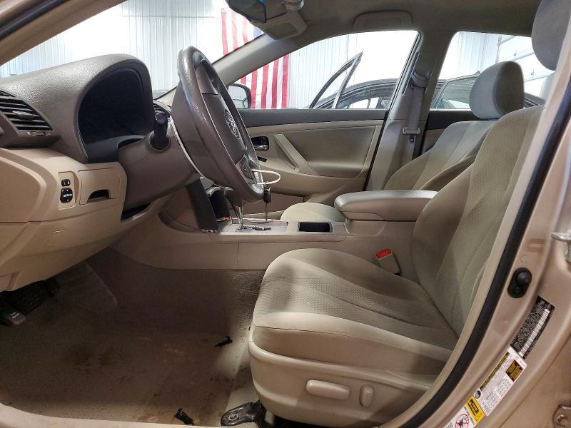 2009 Toyota Camry le