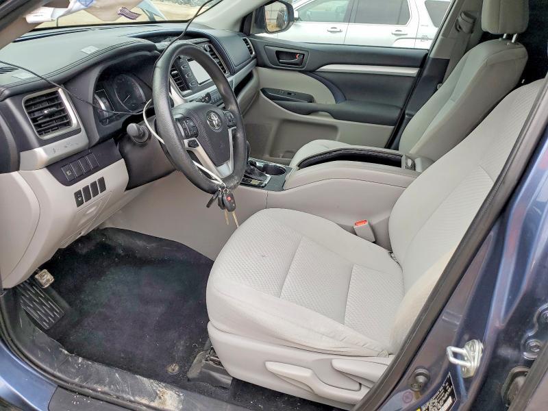 2019 Toyota Highlander le