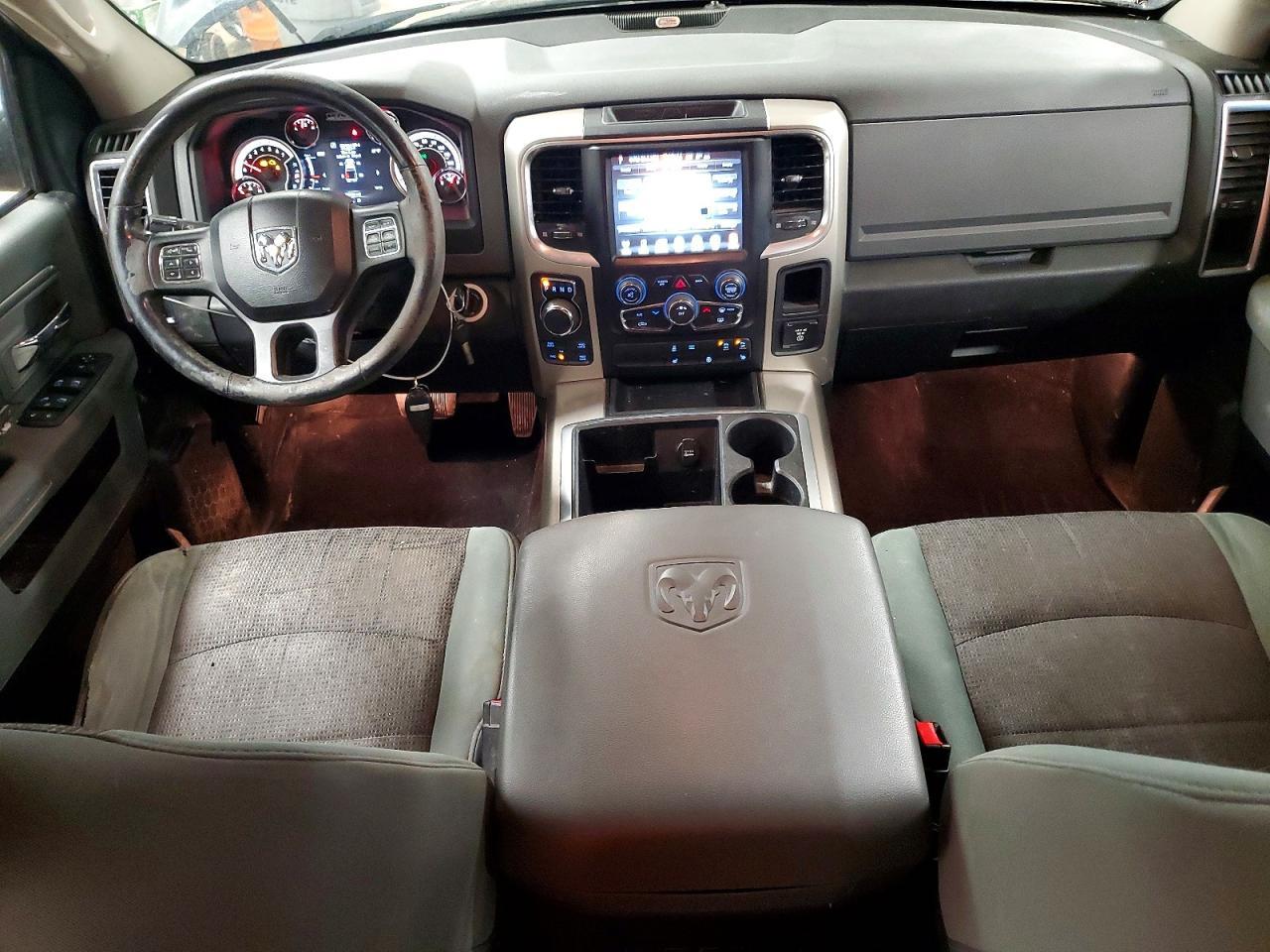 2014 Dodge RAM 1500 SLT