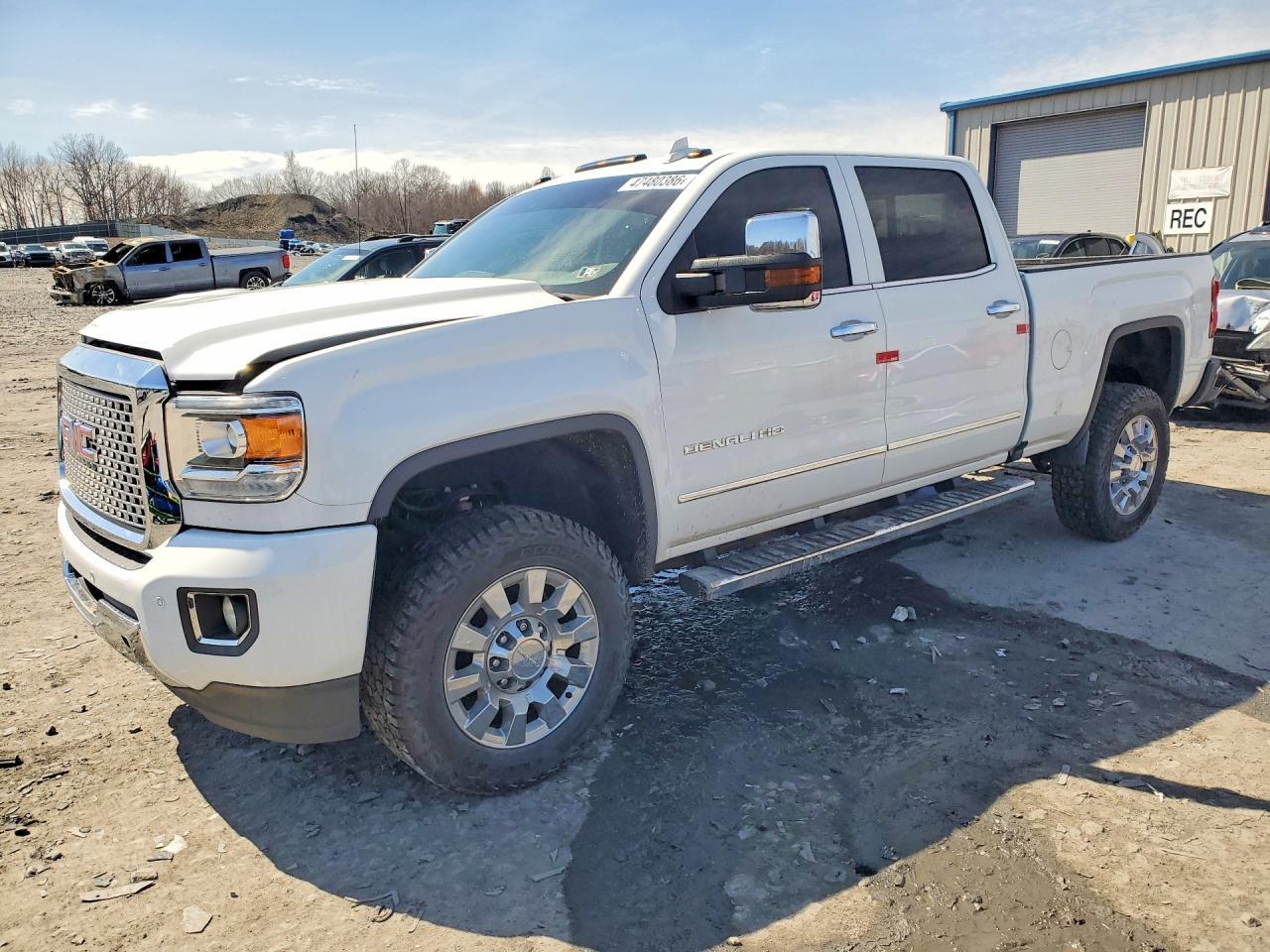 2017 GMC Sierra K2500 Denali