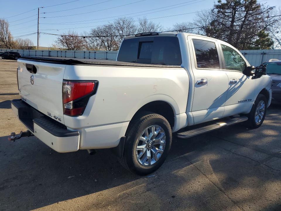 2020 Nissan Titan SL