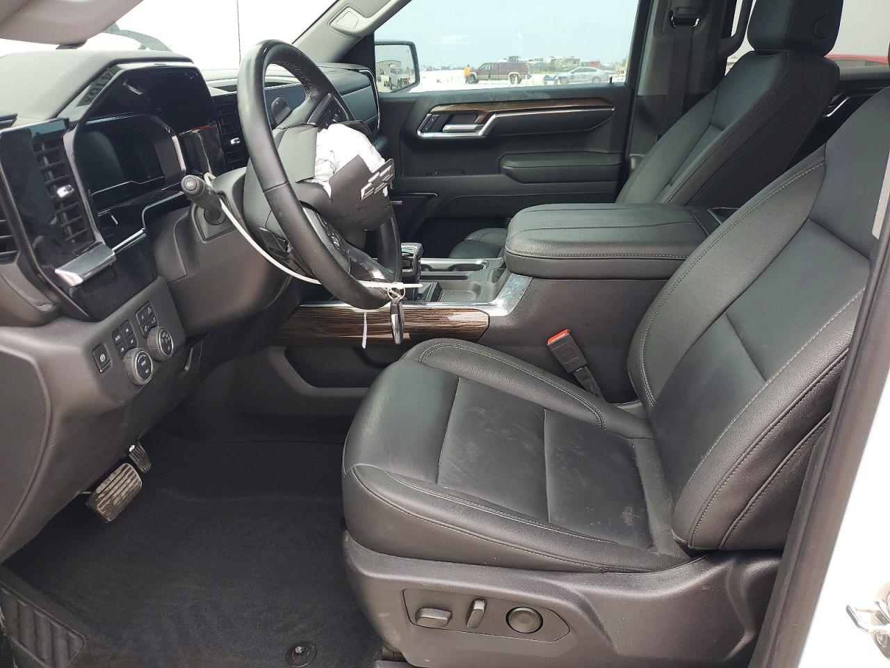 2025 Chevrolet Silverado K1500 LT Trail Boss