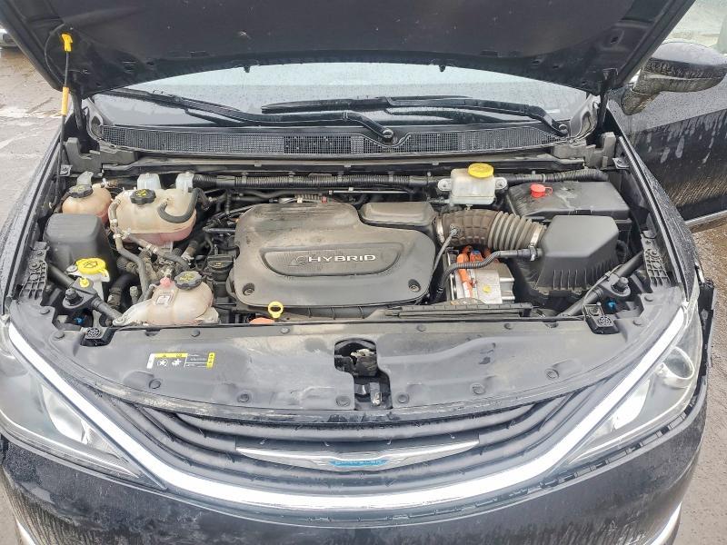 2018 Chrysler Pacifica Hybrid Touring l