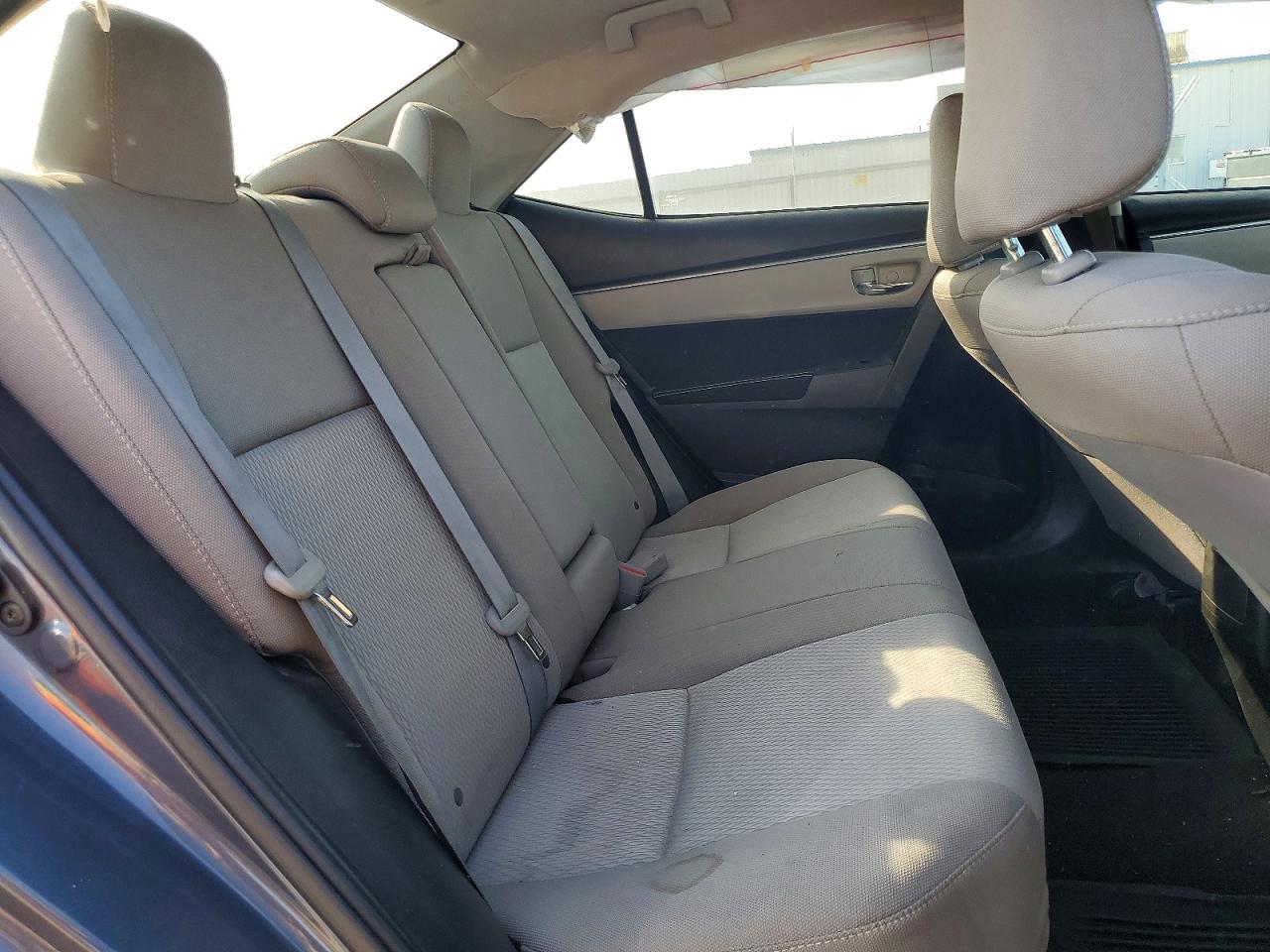 2016 Toyota Corolla le Plus