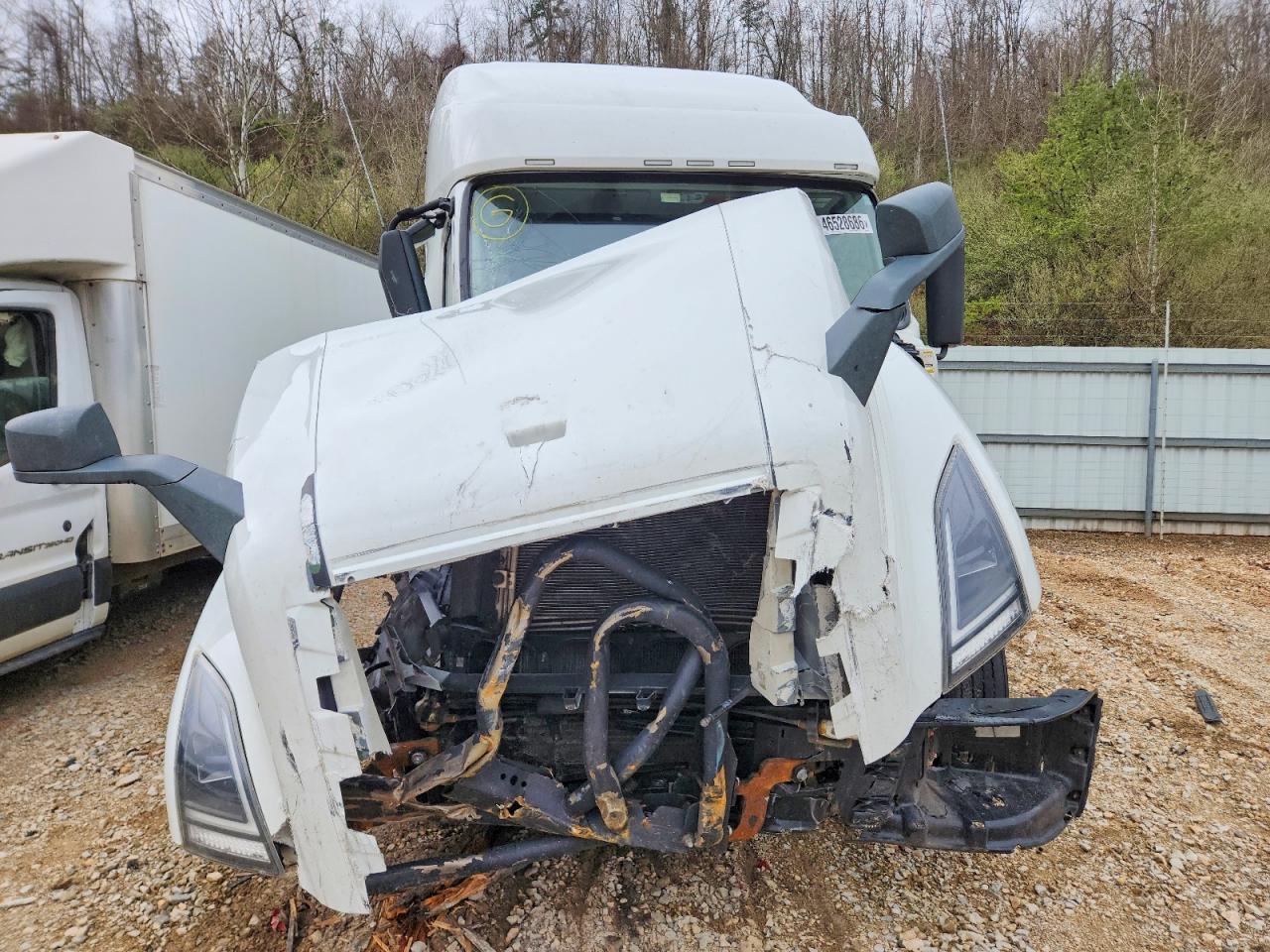 2022 Volvo VNL Semi Truck