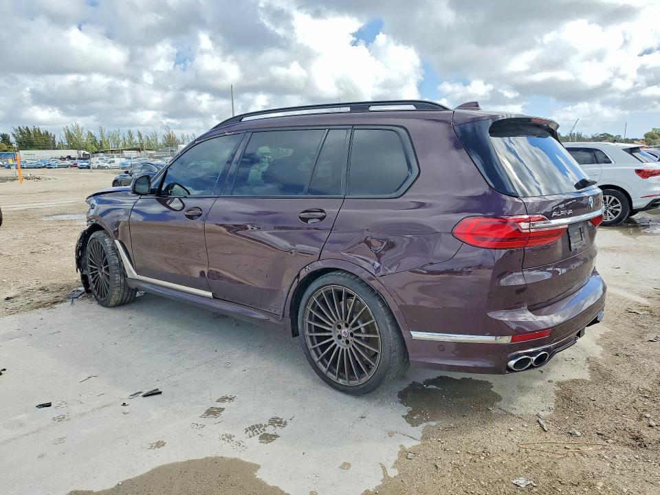 2021 BMW X7 Alpina XB7