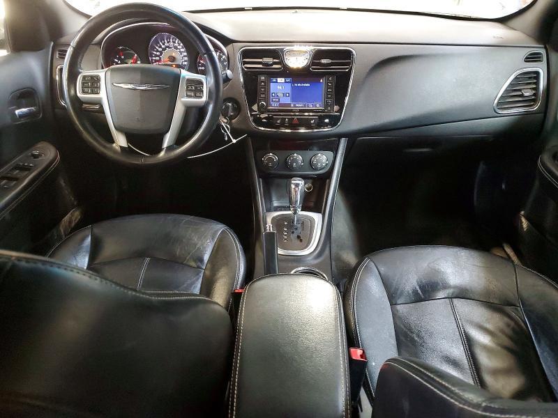 2012 Chrysler 200 Limited