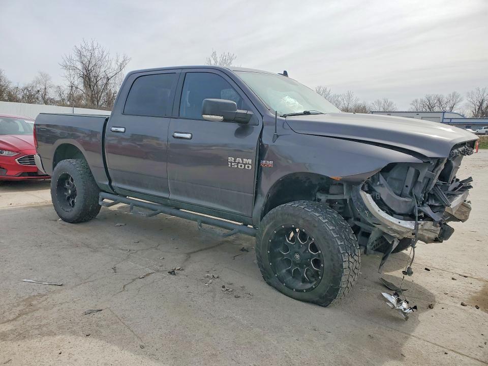 2016 Dodge RAM 1500 SLT