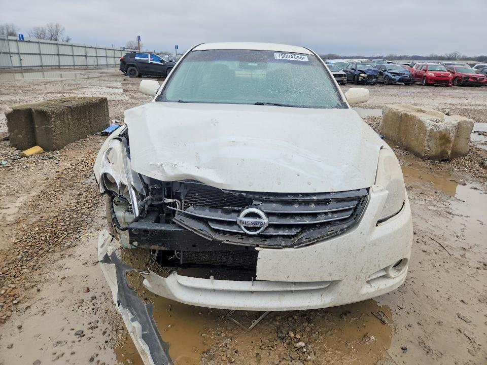 2010 Niss Altima 2.5