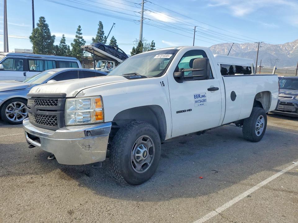 2013 Chevrolet Silverado C2500 Heavy Duty