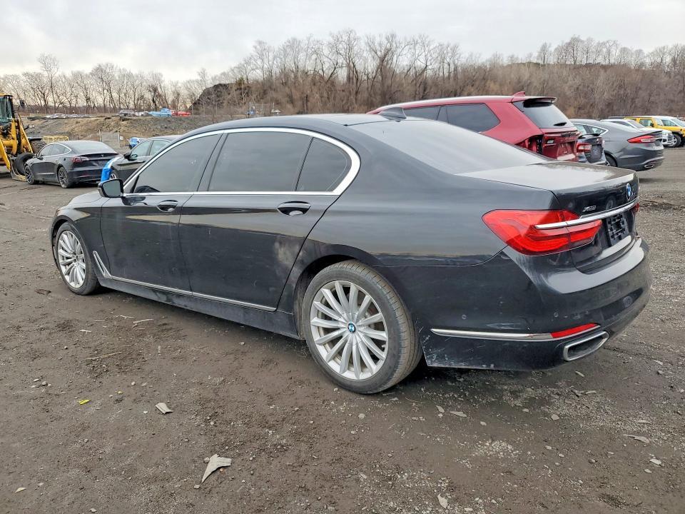 2018 BMW 740 xi