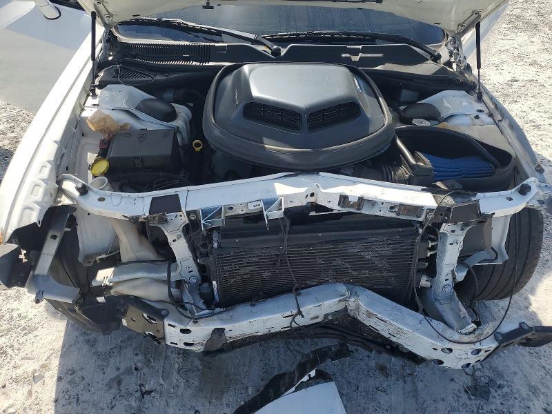 2018 Dodge Challenger r