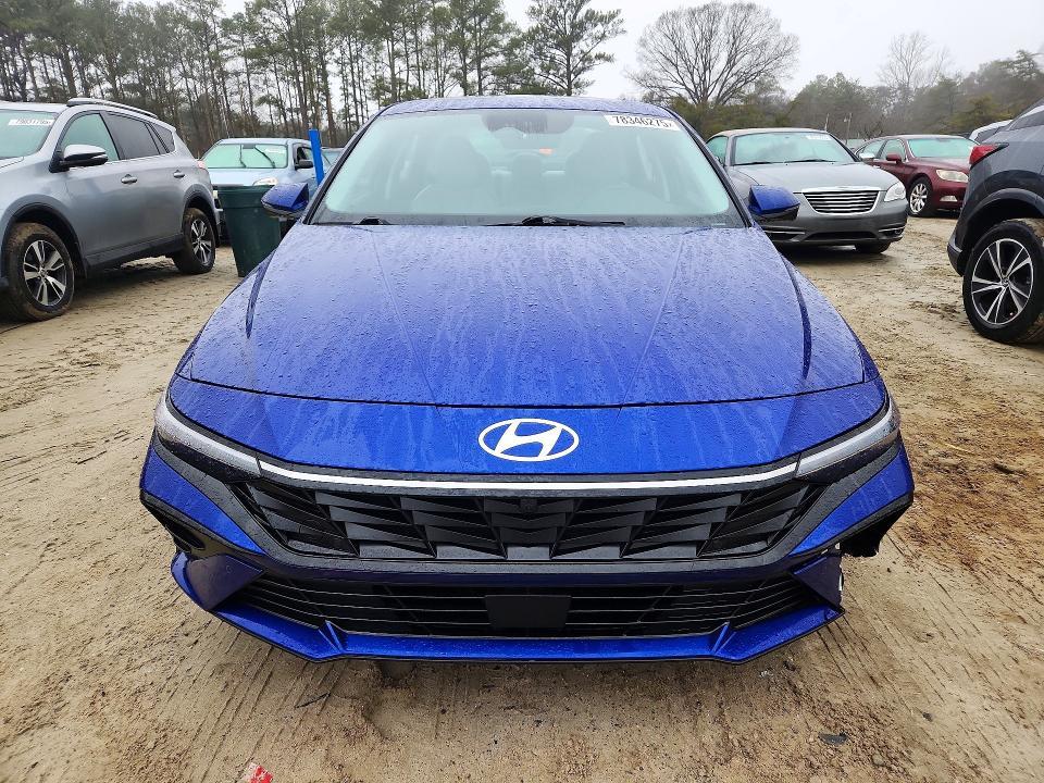 2024 Hyundai Elantra Limited