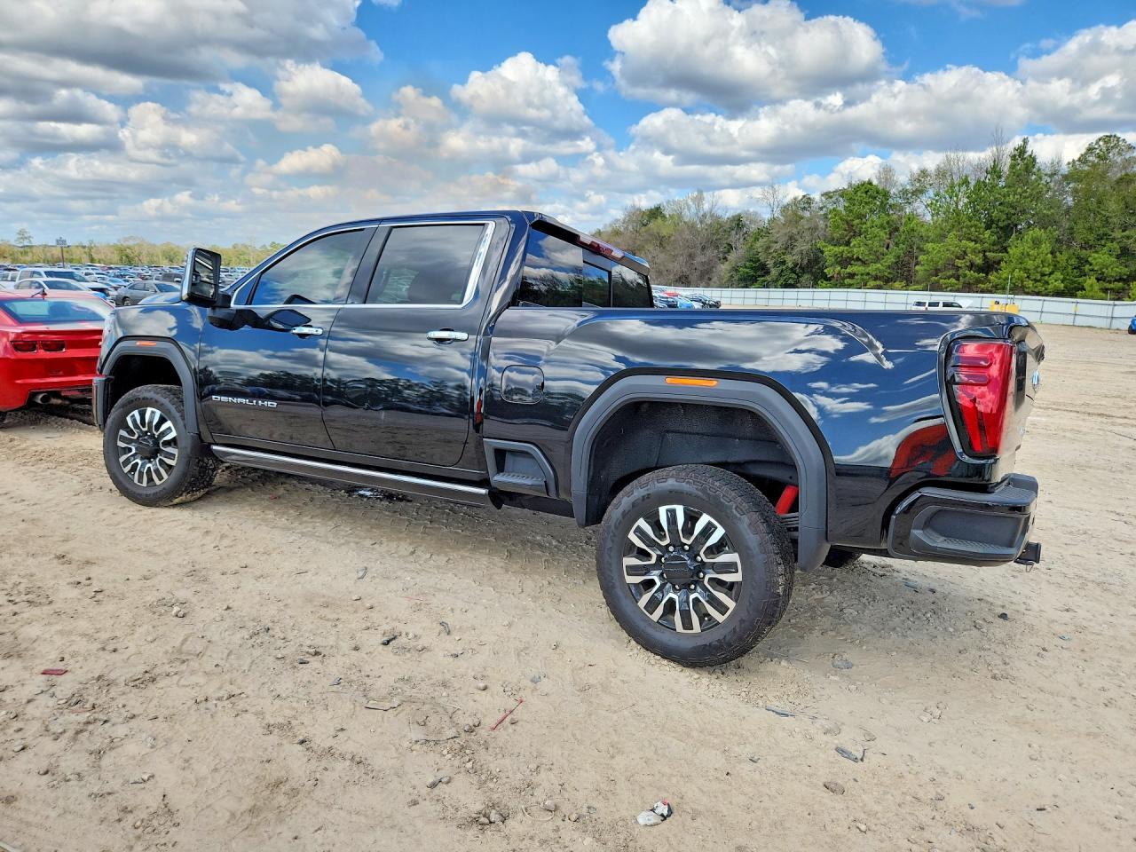 2024 GMC Sierra K2500 Denali Ultimate