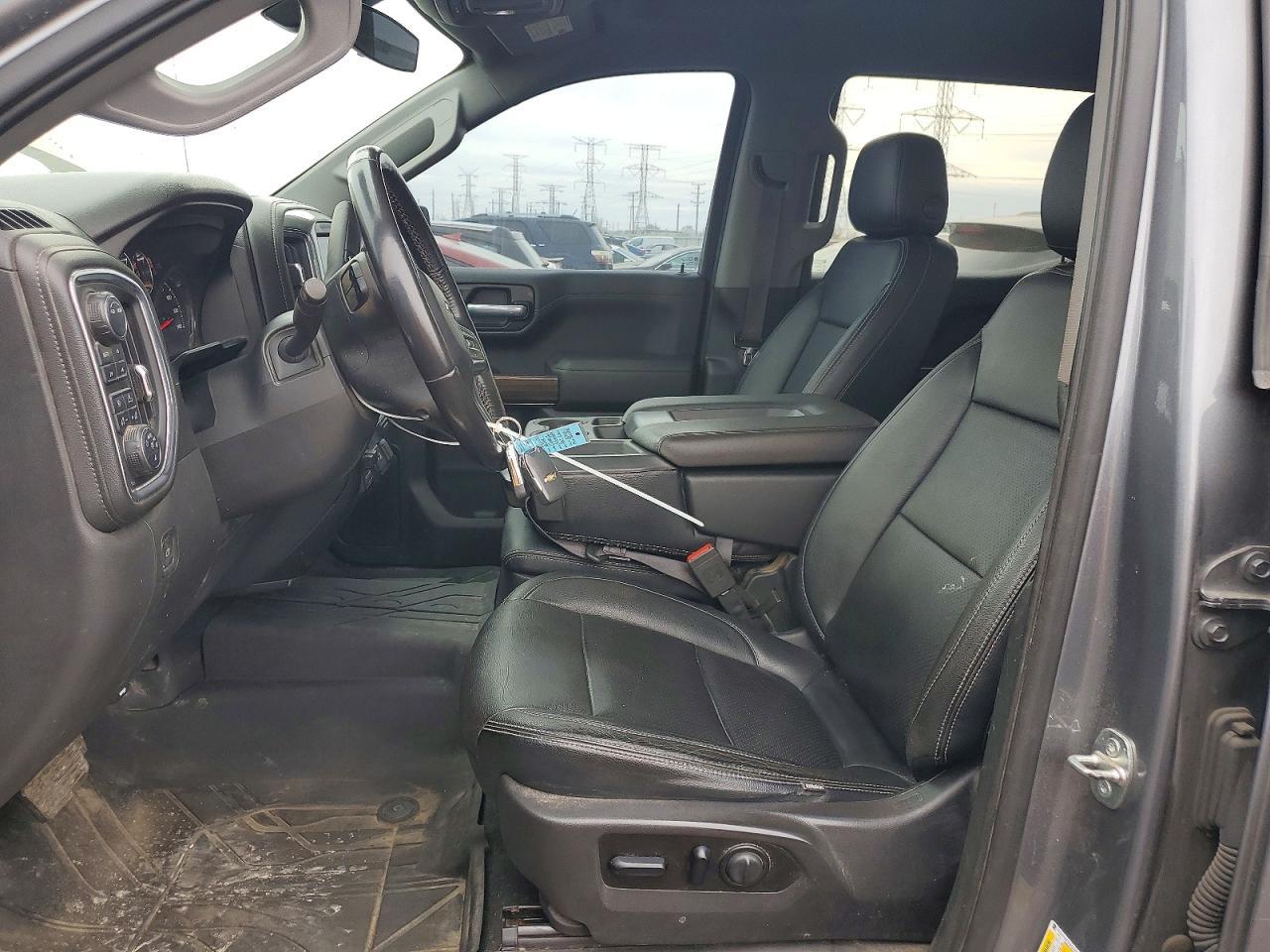 2021 Chevrolet Silverado K1500 RST