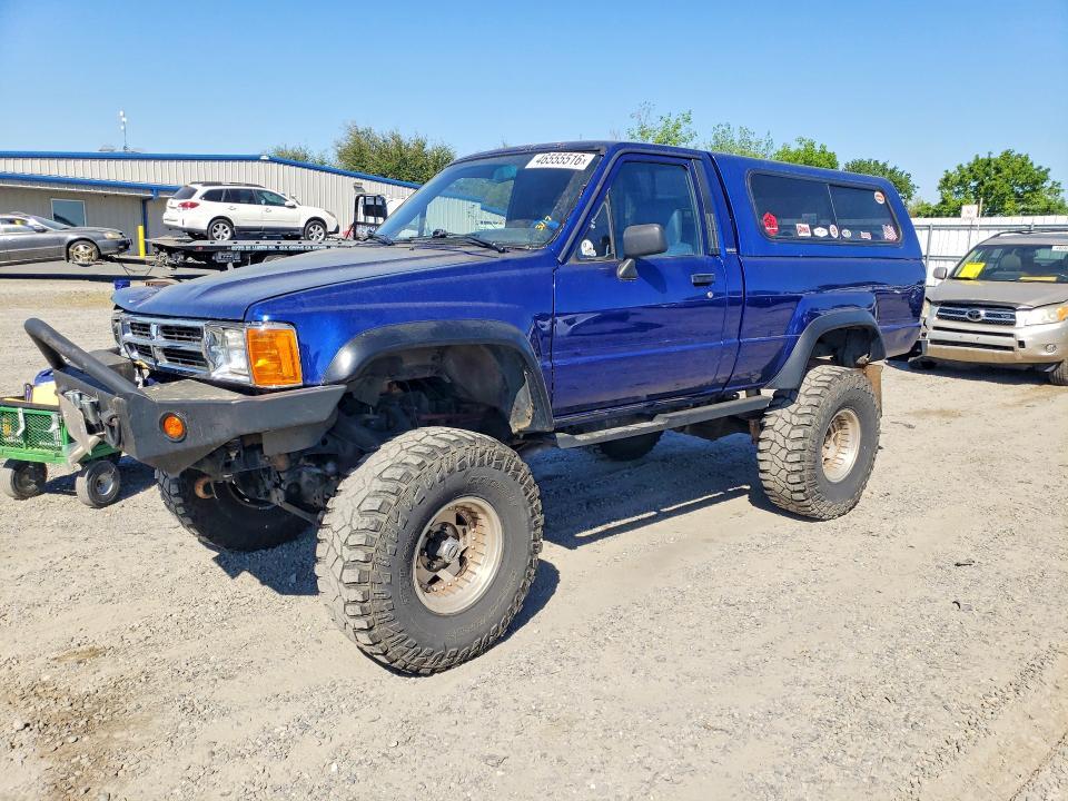 1988 Toyota Pickup Base