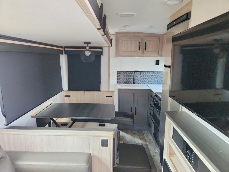 2023 Sundance Boats Inc. 278BH