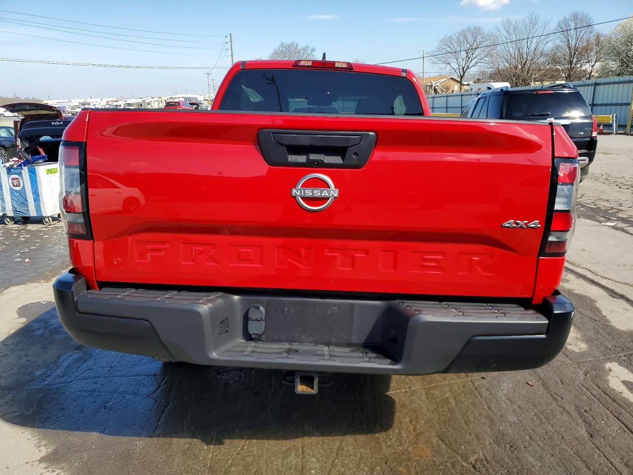 2022 Nissan Frontier S