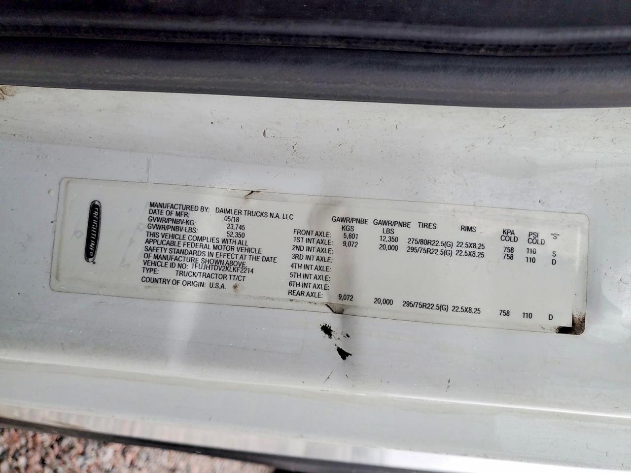 2019 Freightliner Cascadia 1-Semi Truck