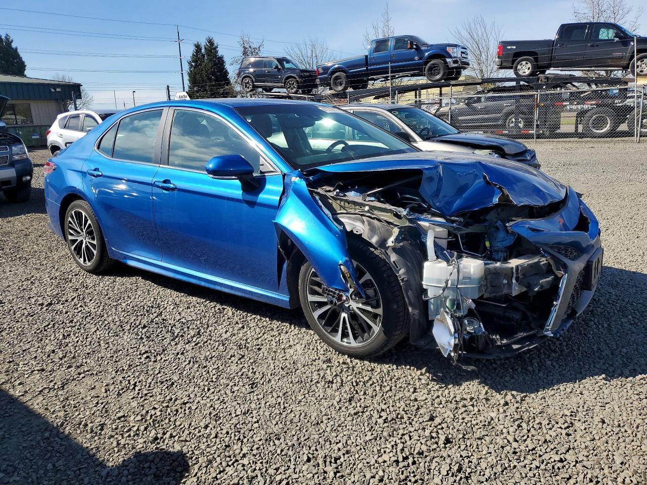 2018 Toyota Camry se