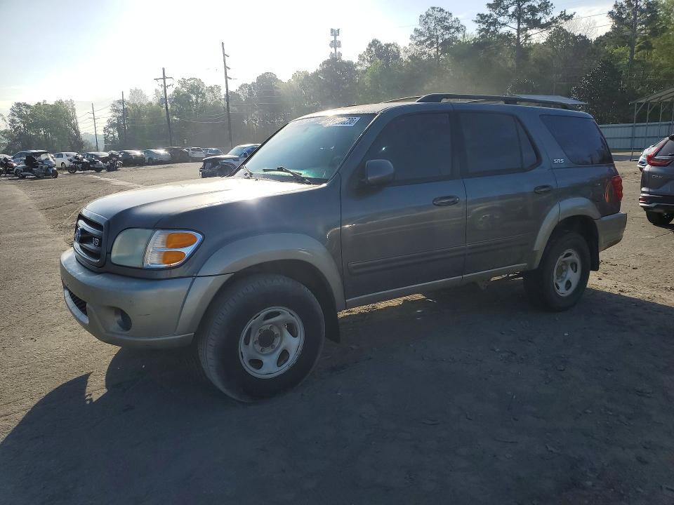 2004 Toyota Sequoia SR5