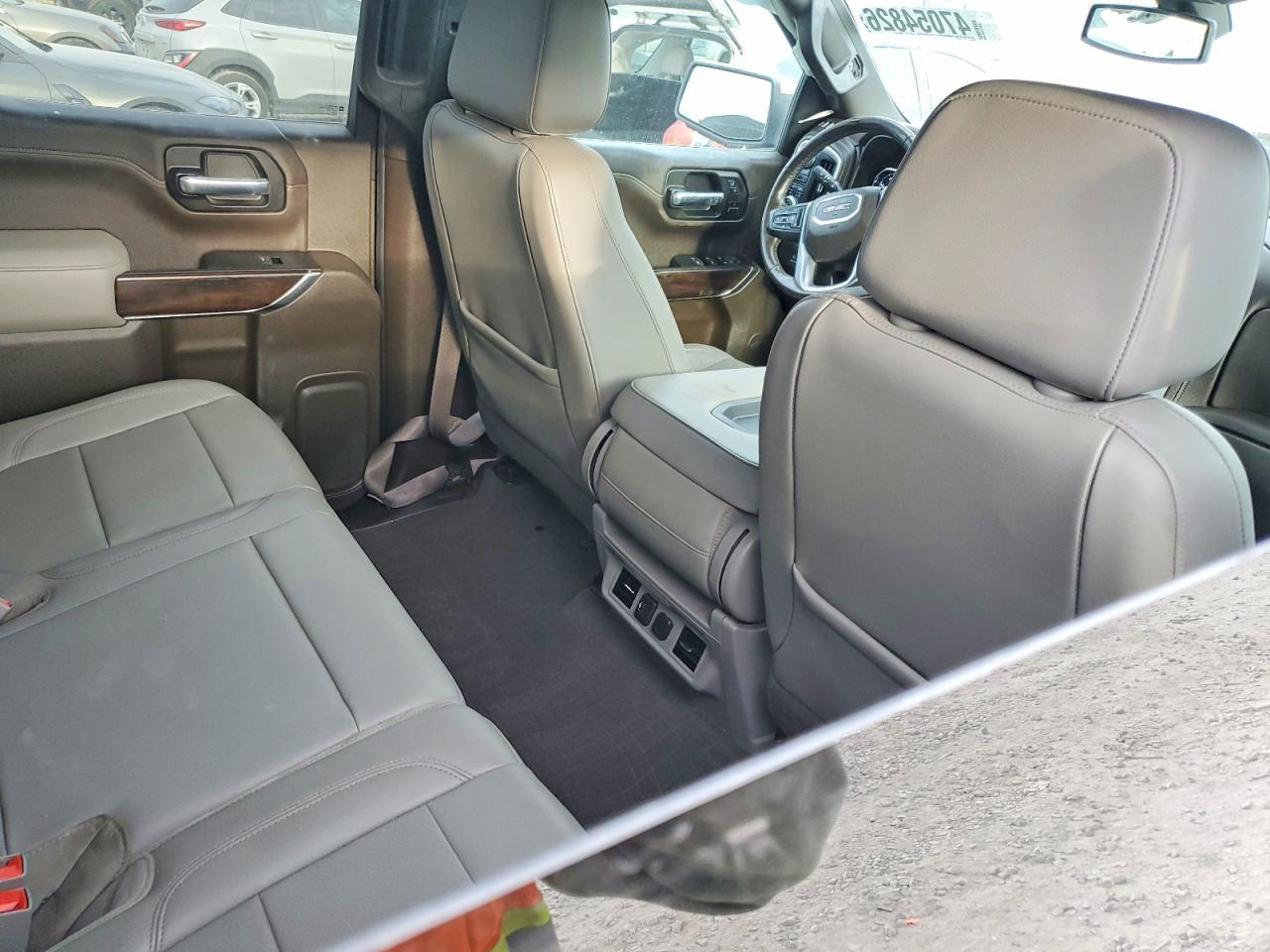 2020 GMC Sierra K1500 SLT