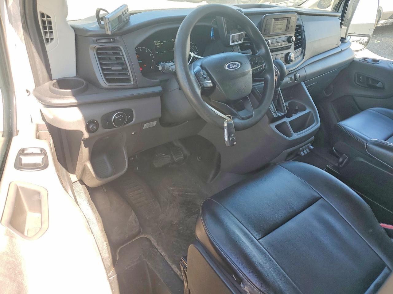 2020 Ford Transit Delivery Truck