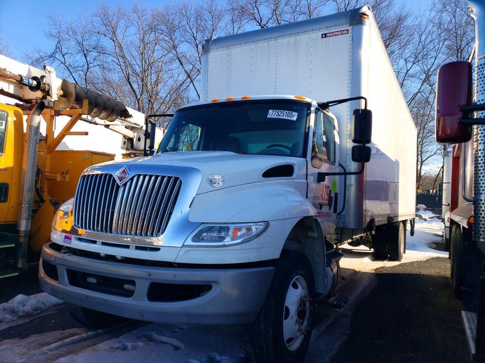 2016 International 4300 BOX Truck