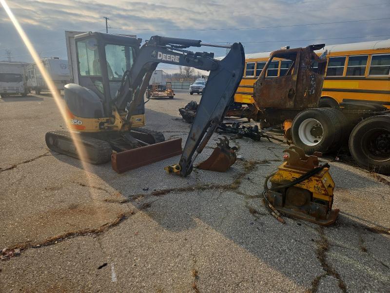 2012 John Deere 35D Mini Excavator