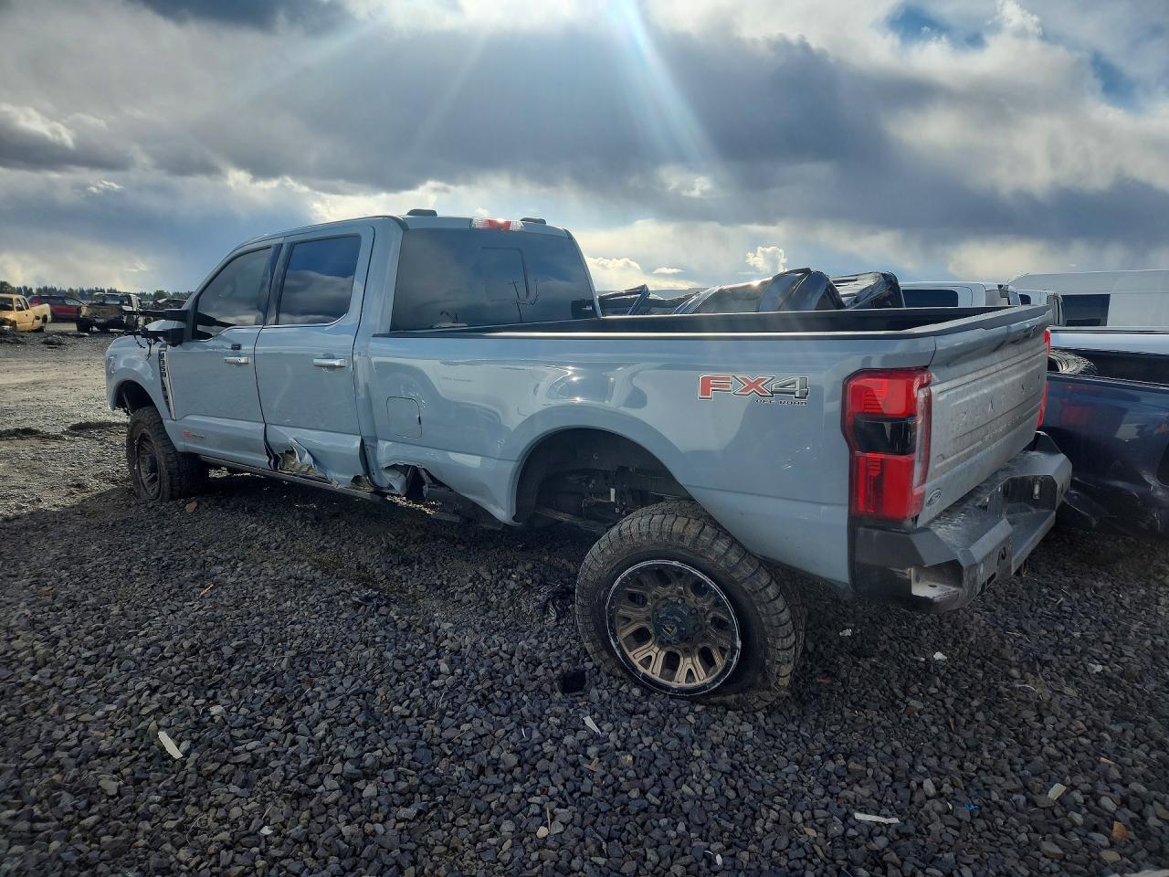 2025 Ford Truck F350 Crew C PU 4X4 C