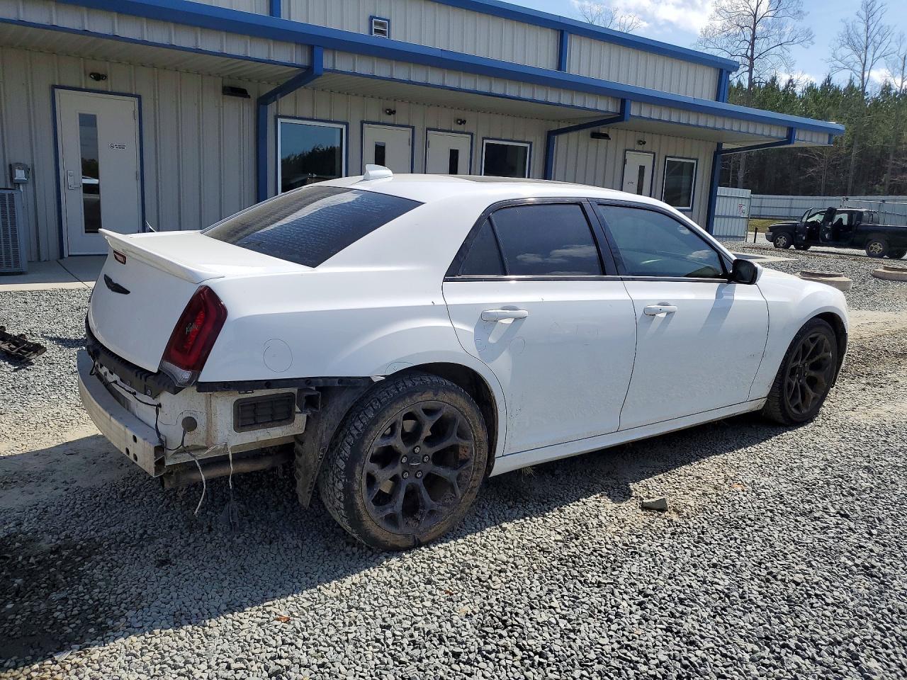 2019 Chrysler 300 s