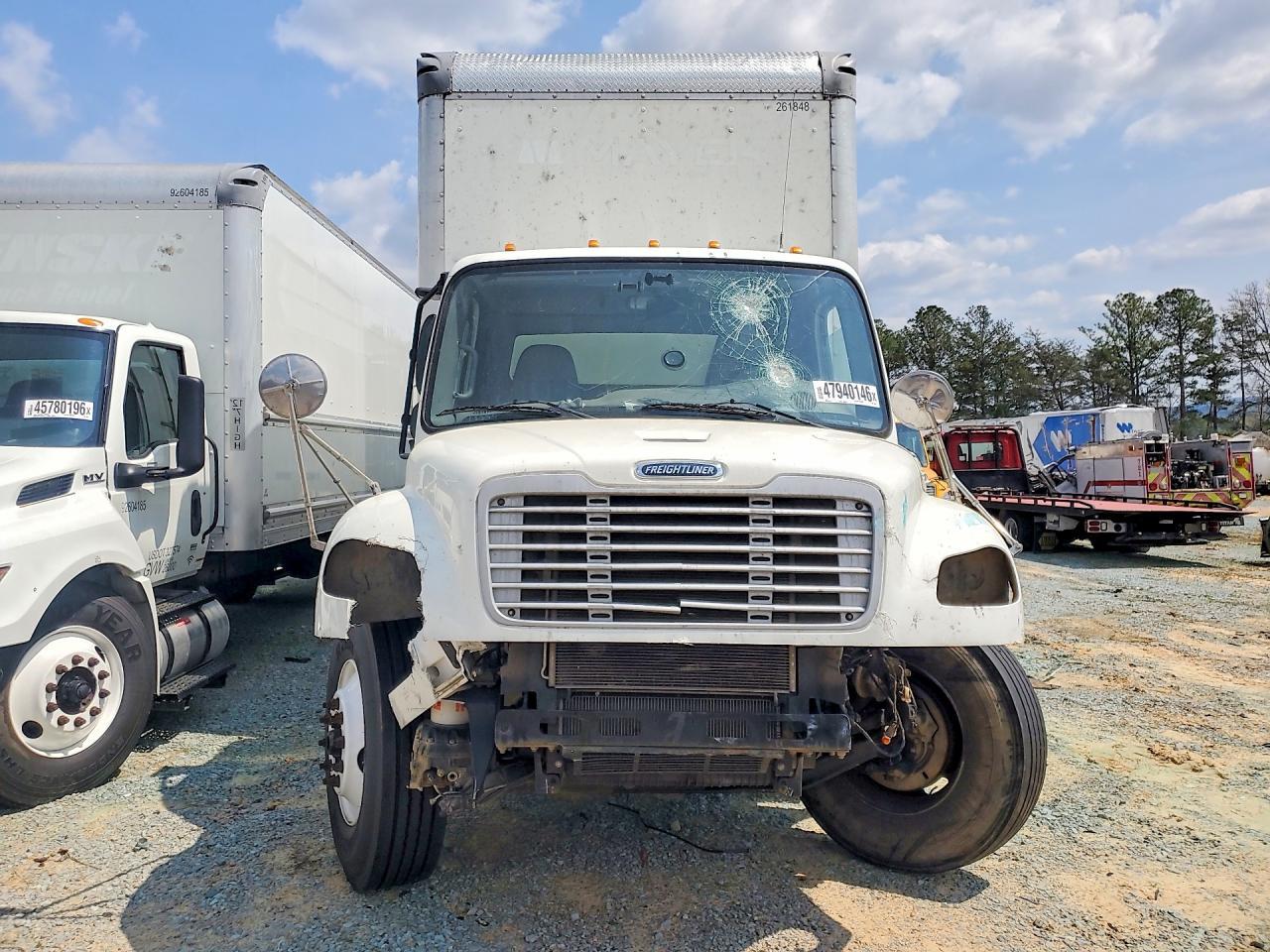 2019 Freigliner 2019 Freightliner Business Class M2 BOX Truck