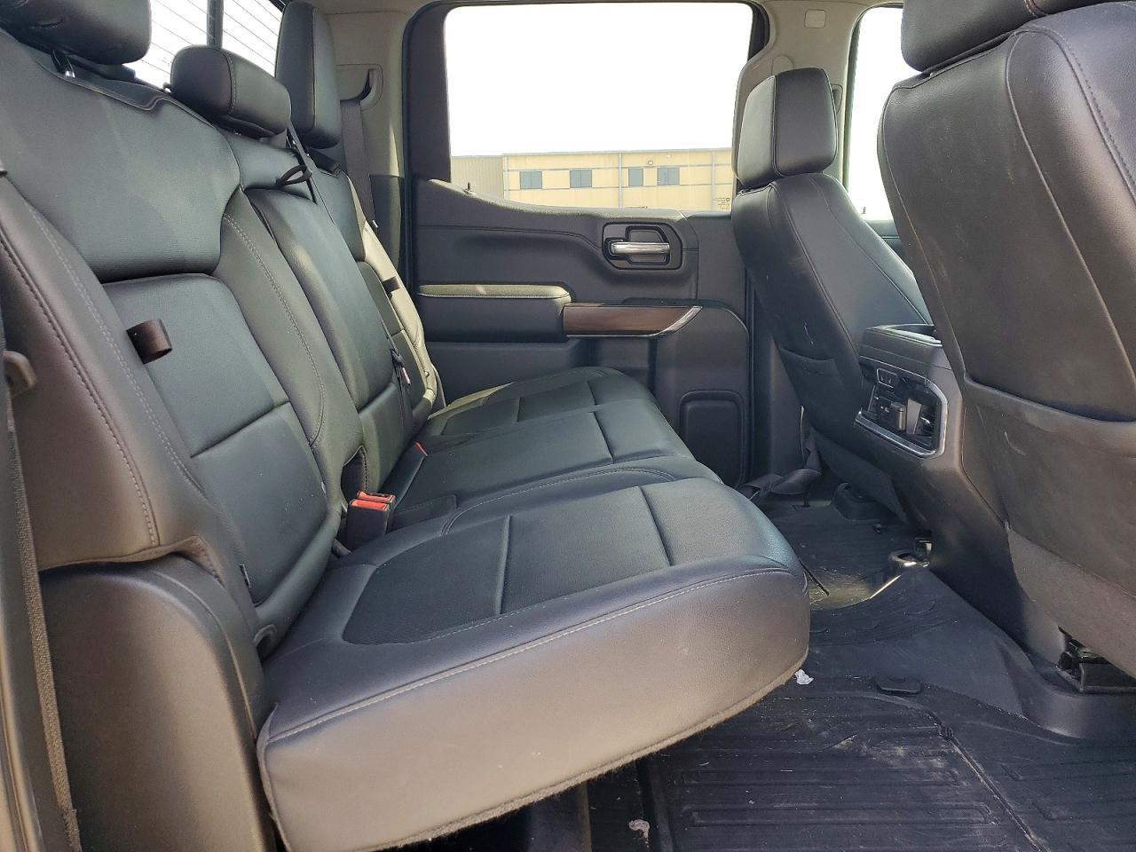 2019 GMC Sierra K1500 SLT