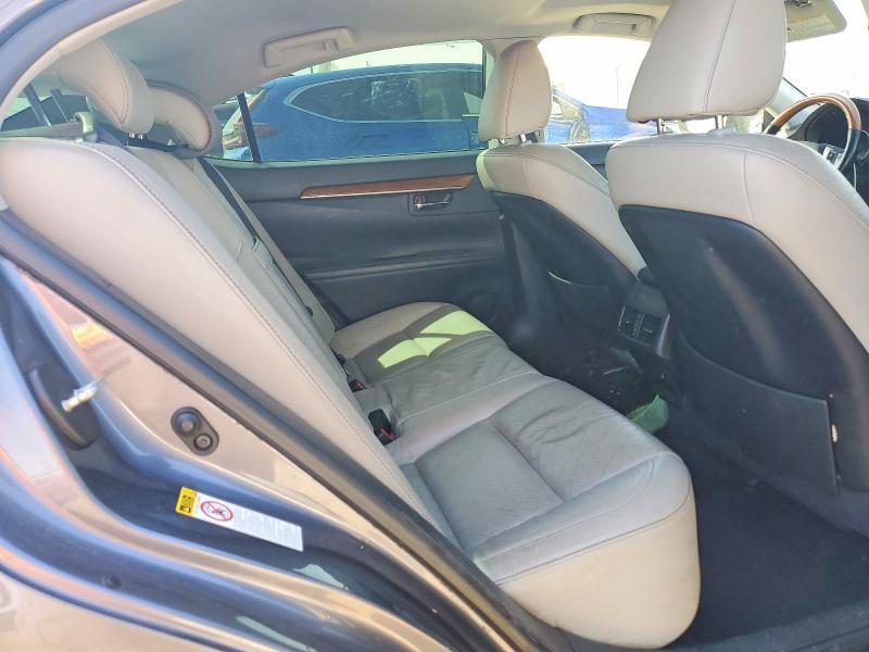 2013 Lexus Es 300h Base