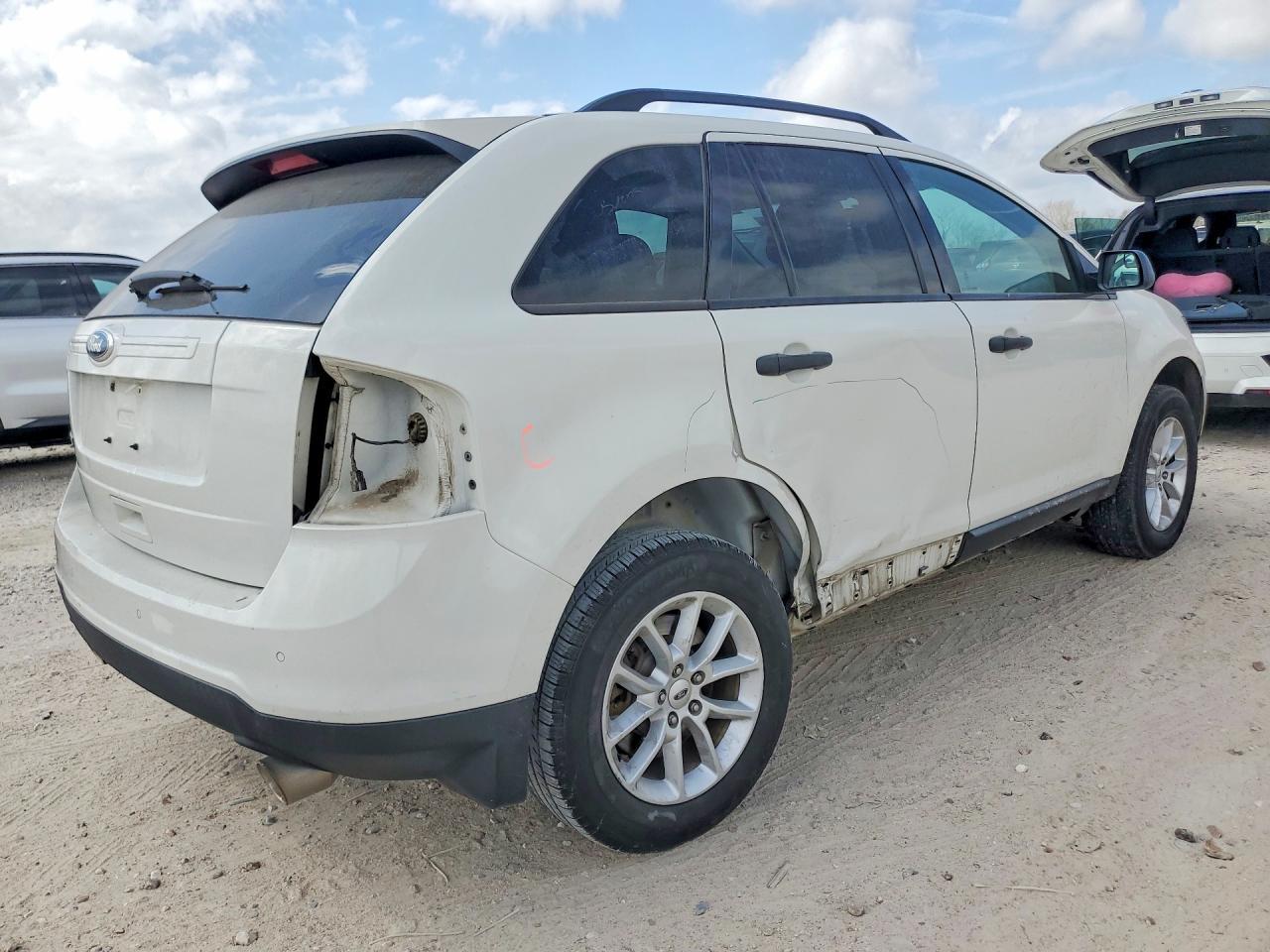 2013 Ford Edge se
