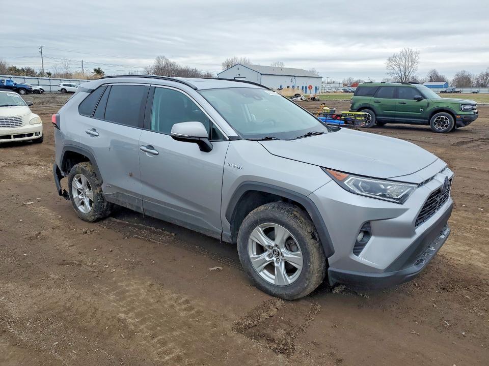 2020 Toyota Rav4 Hybrid xle