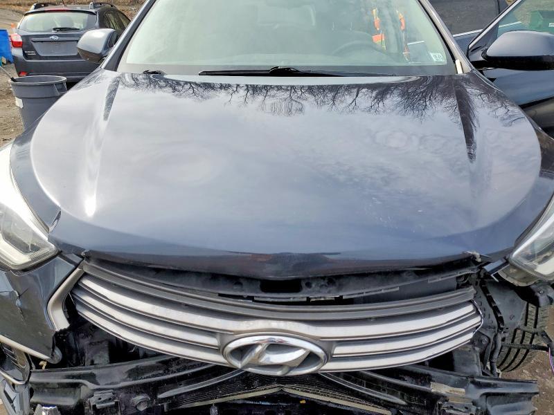 2017 Hyundai Santa fe se