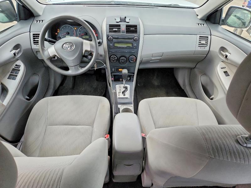2010 Toyota Corolla le