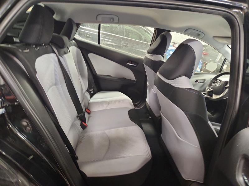 2018 Toyota Prius two
