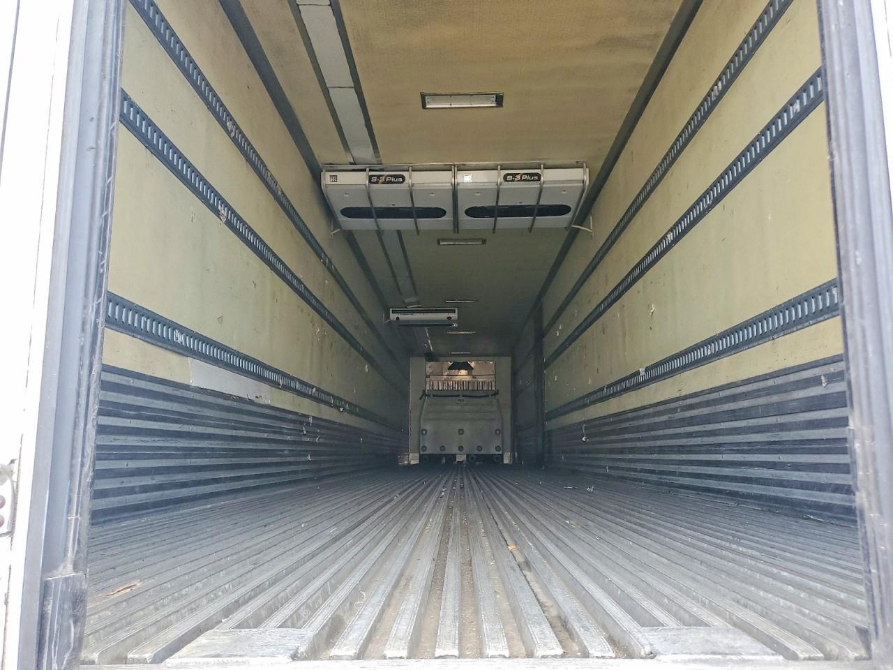 2015 Utility VS2RA Refrigerated Van Trailer